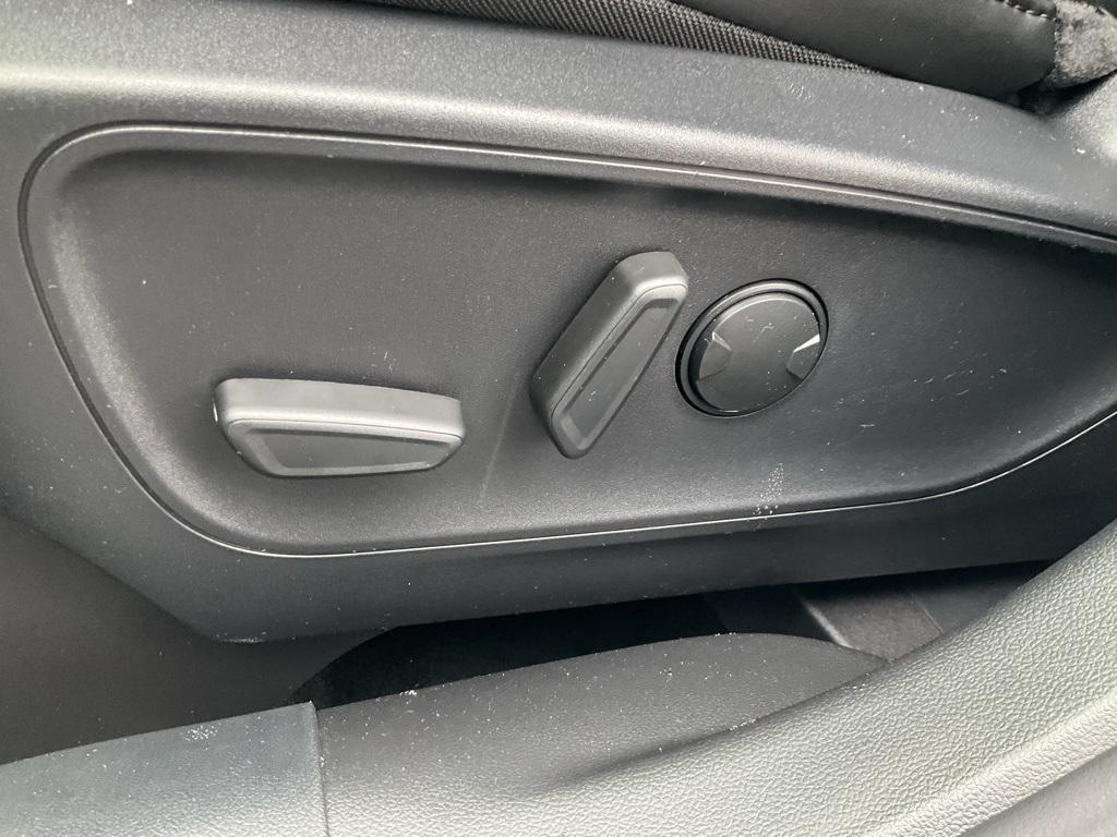 new 2025 Ford Escape car, priced at $29,975