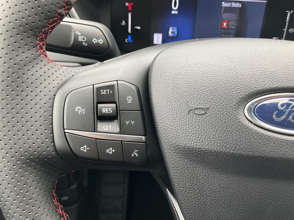 new 2025 Ford Escape car, priced at $29,975