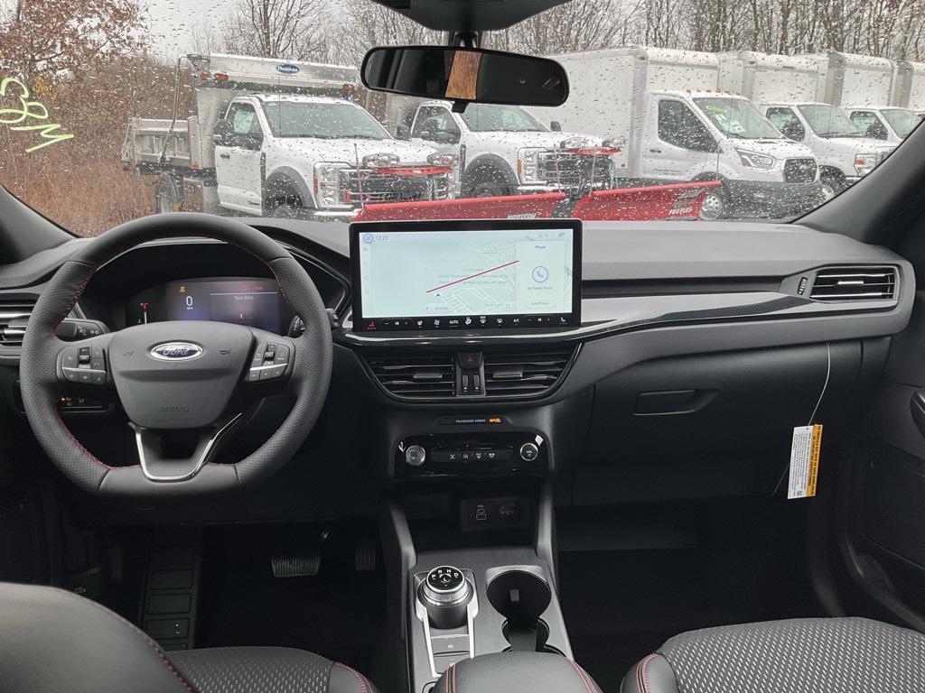 new 2025 Ford Escape car, priced at $29,975