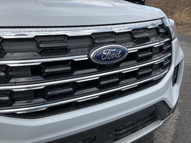 new 2025 Ford Explorer car, priced at $41,500