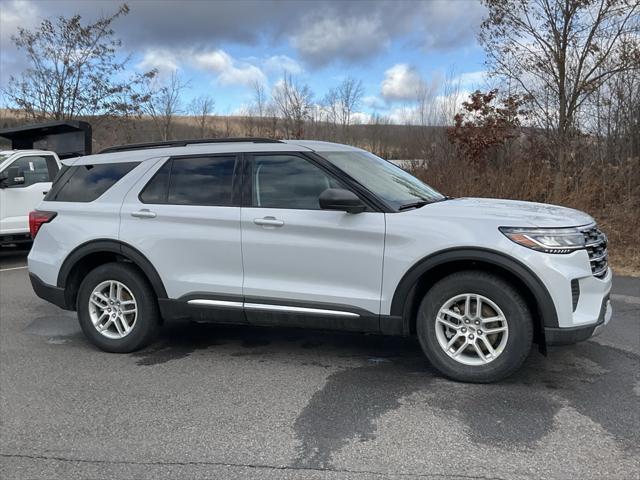 new 2025 Ford Explorer car, priced at $41,500