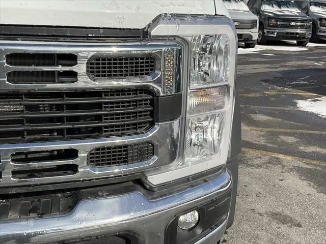 new 2024 Ford F-450 car, priced at $86,000