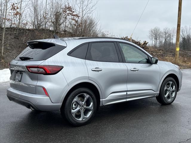 new 2024 Ford Escape car, priced at $30,000