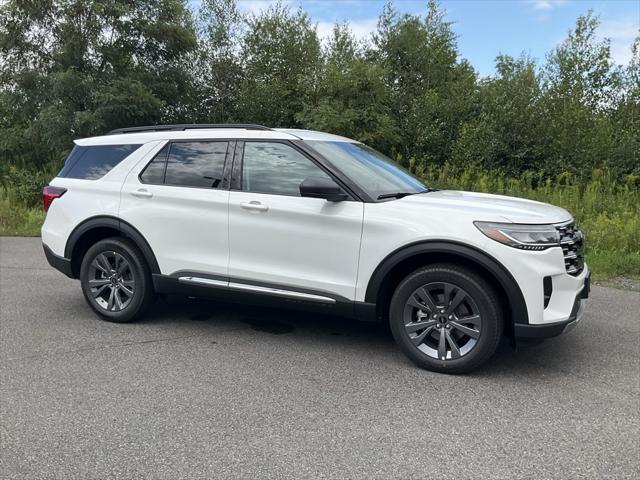 new 2025 Ford Explorer car, priced at $47,500