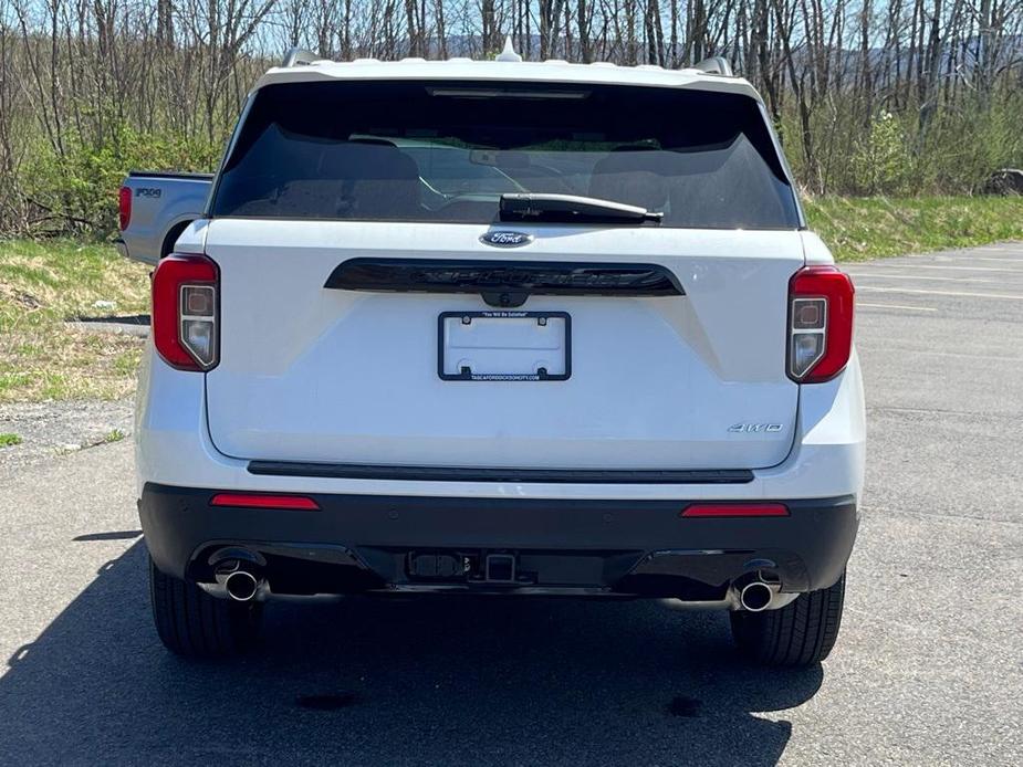 new 2024 Ford Explorer car, priced at $52,230