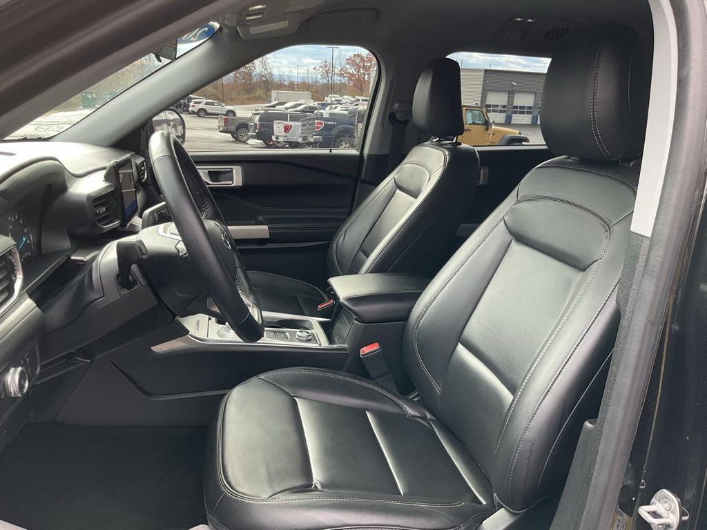 used 2022 Ford Explorer car, priced at $29,995