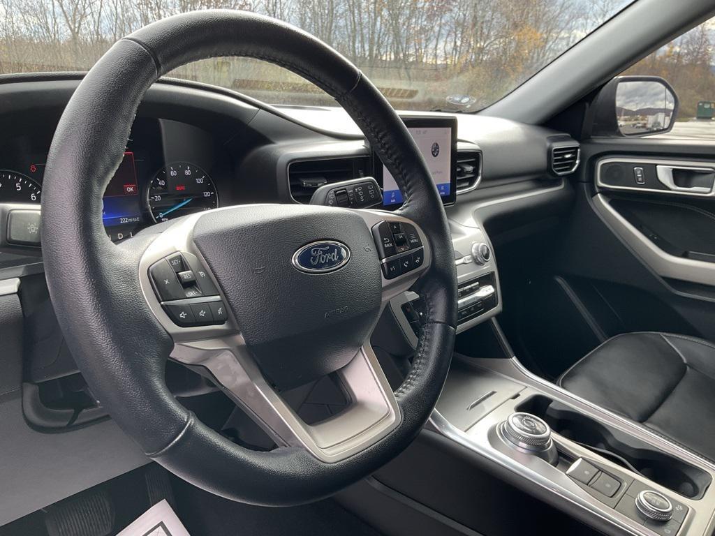 used 2022 Ford Explorer car, priced at $29,995