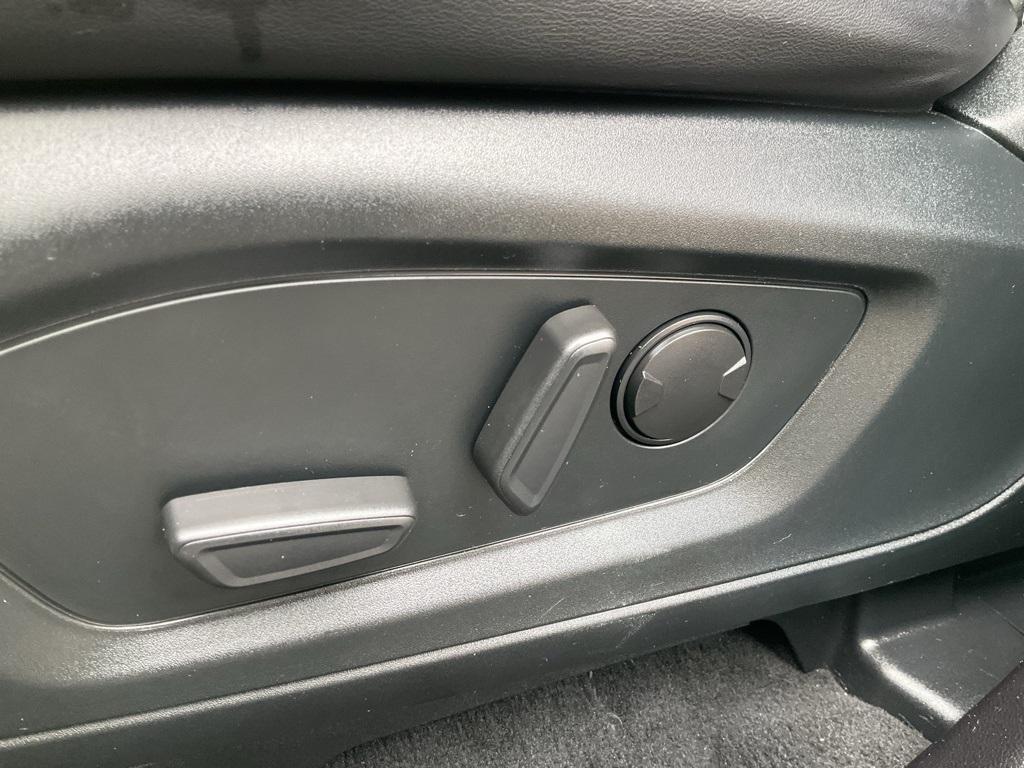 used 2022 Ford Explorer car, priced at $29,995