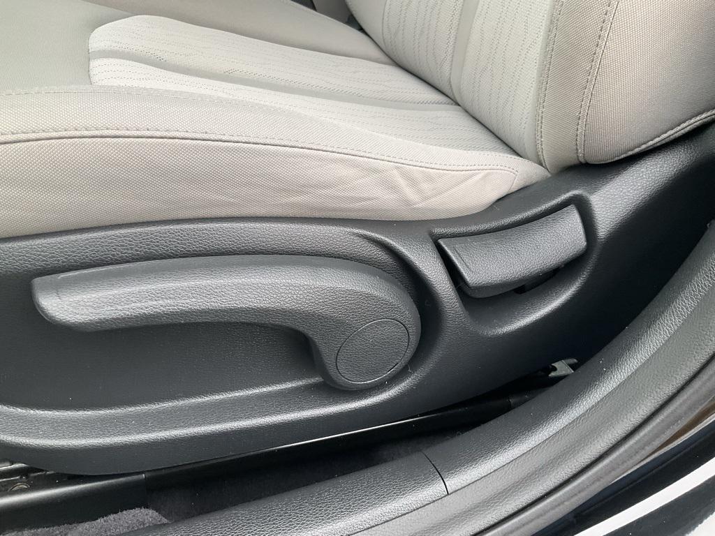 used 2016 Hyundai Sonata Hybrid car, priced at $13,975