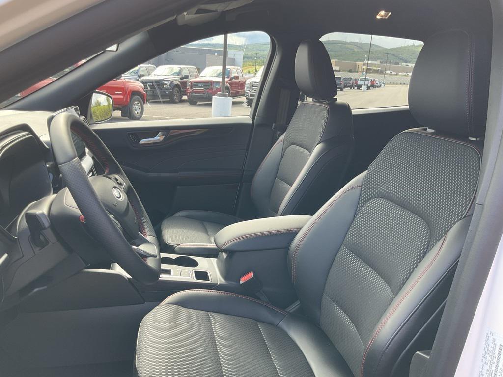 new 2025 Ford Escape car, priced at $31,981