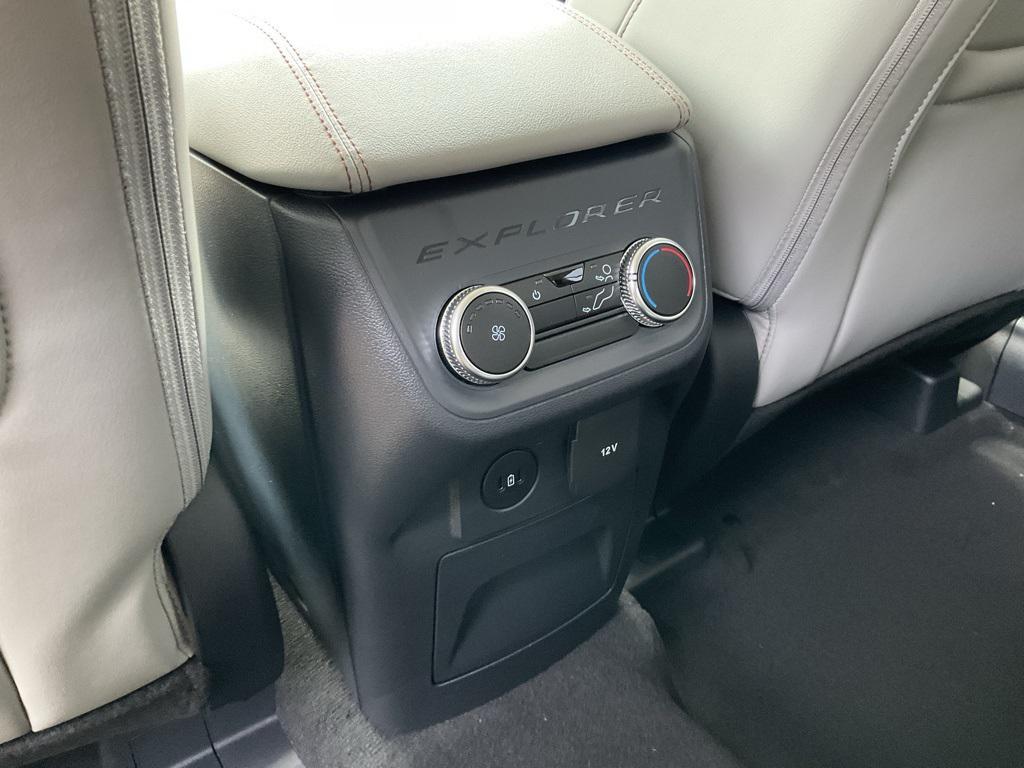 new 2025 Ford Explorer car, priced at $46,218