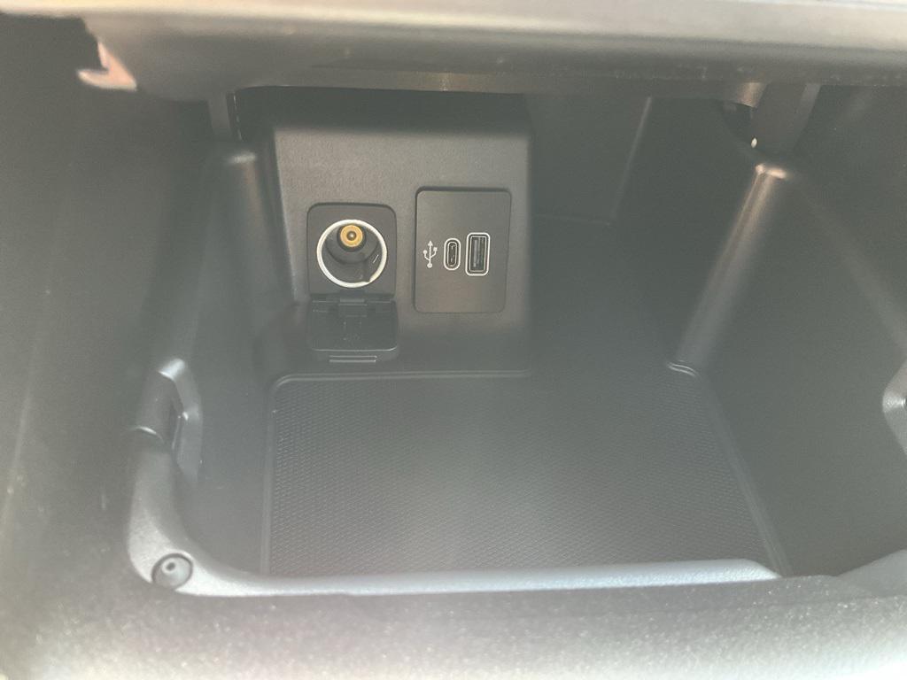 new 2025 Ford Explorer car, priced at $46,218