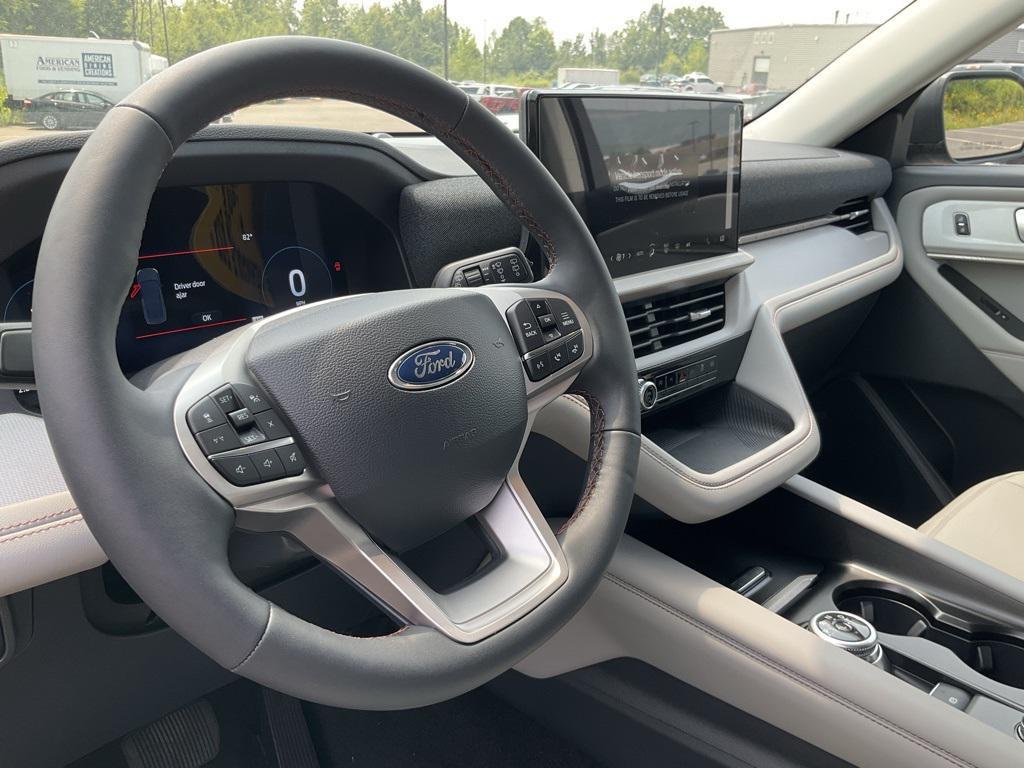 new 2025 Ford Explorer car, priced at $46,218