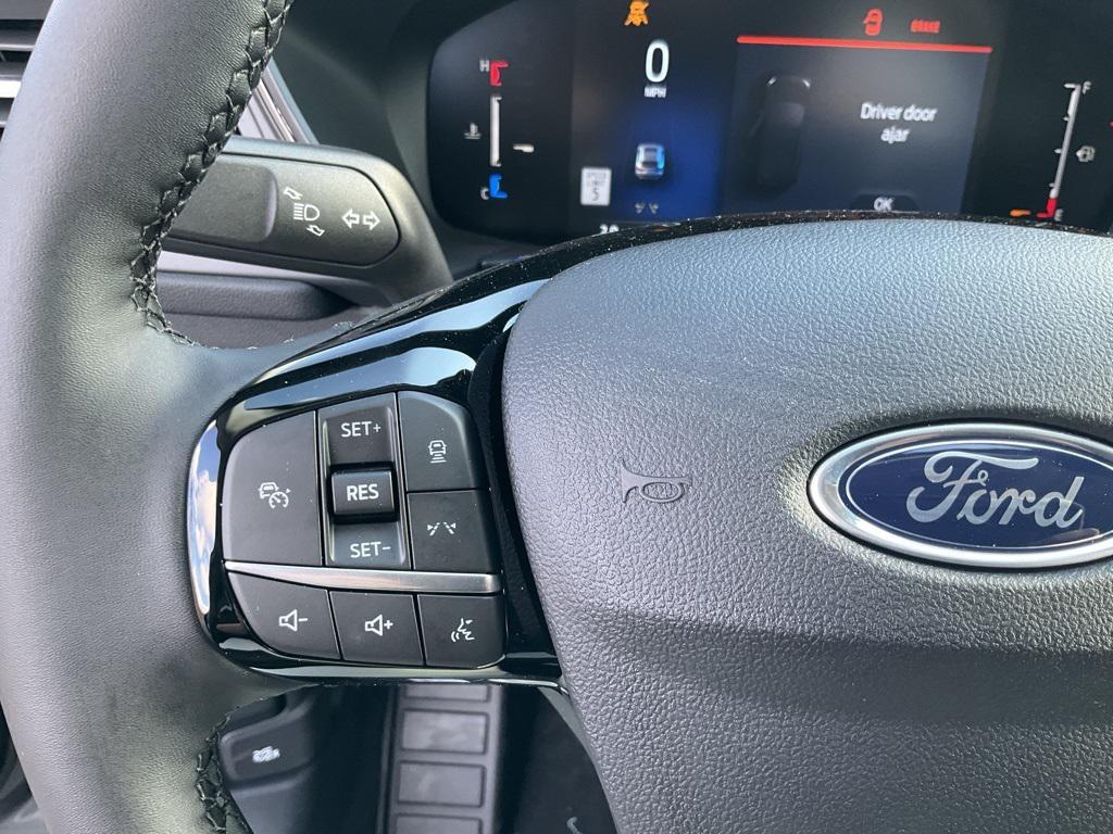 new 2025 Ford Escape car, priced at $33,440