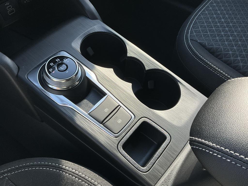 new 2025 Ford Escape car, priced at $33,440