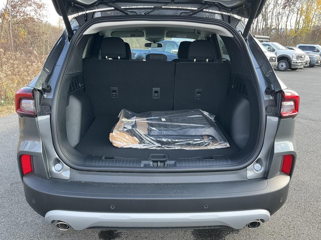 new 2025 Ford Escape car, priced at $33,440