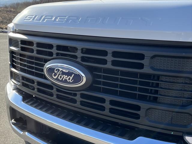 new 2024 Ford F-250 car, priced at $50,000