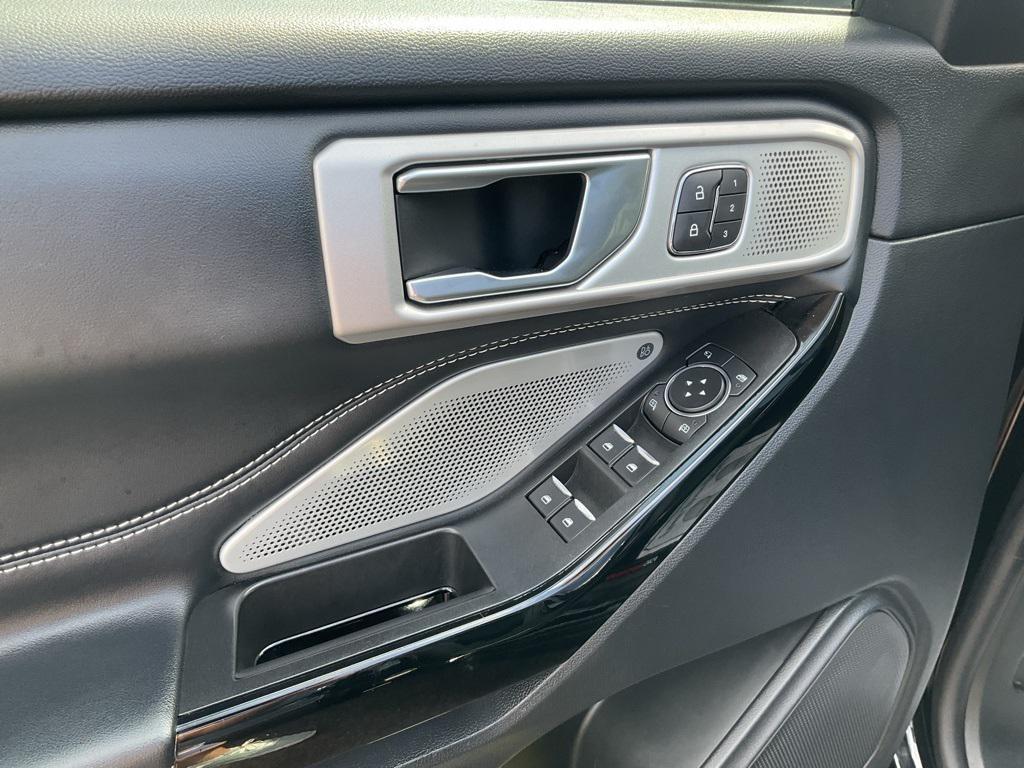 used 2022 Ford Explorer car, priced at $37,989