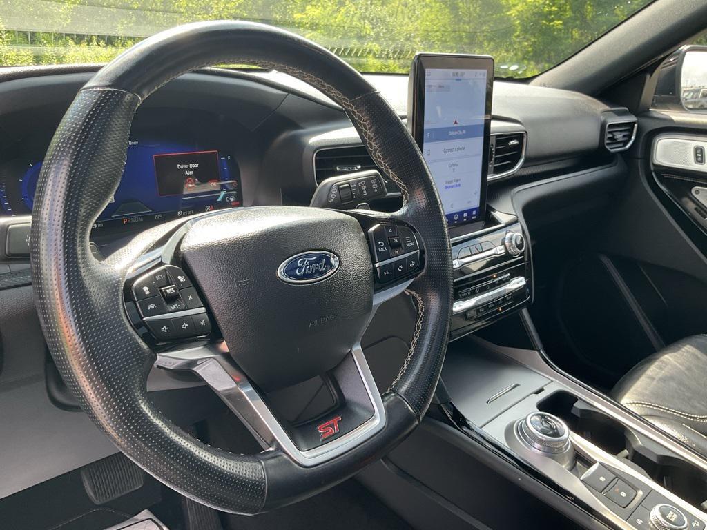 used 2022 Ford Explorer car, priced at $37,989