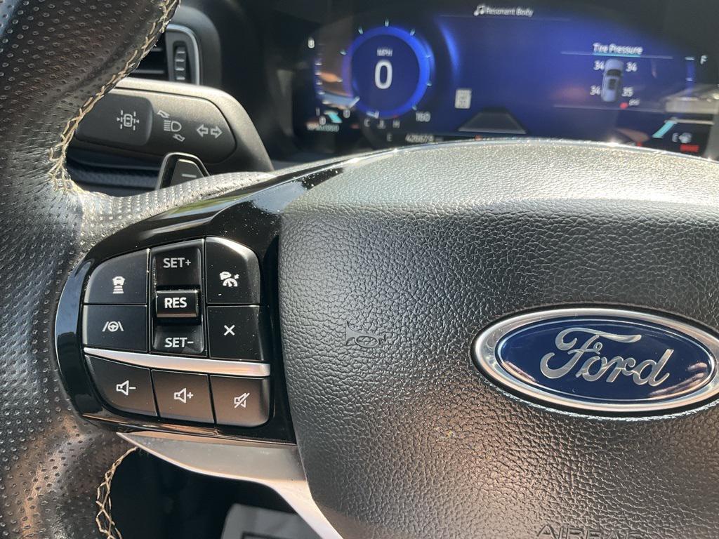 used 2022 Ford Explorer car, priced at $37,989