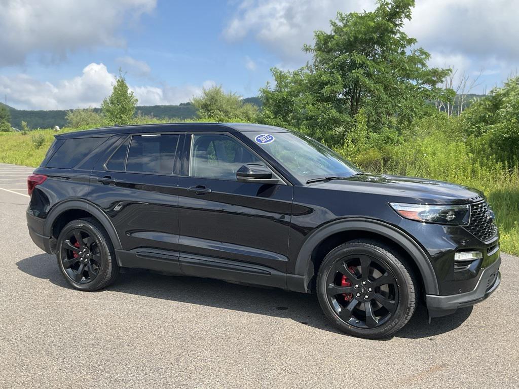 used 2022 Ford Explorer car, priced at $37,989