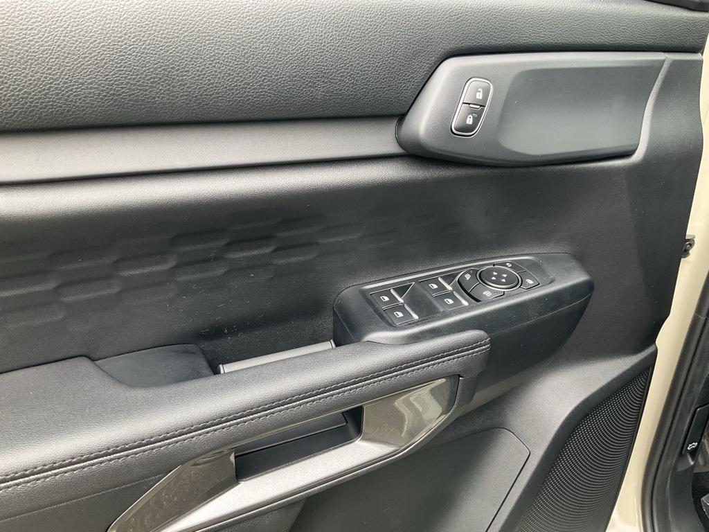 new 2025 Ford Ranger car, priced at $41,678