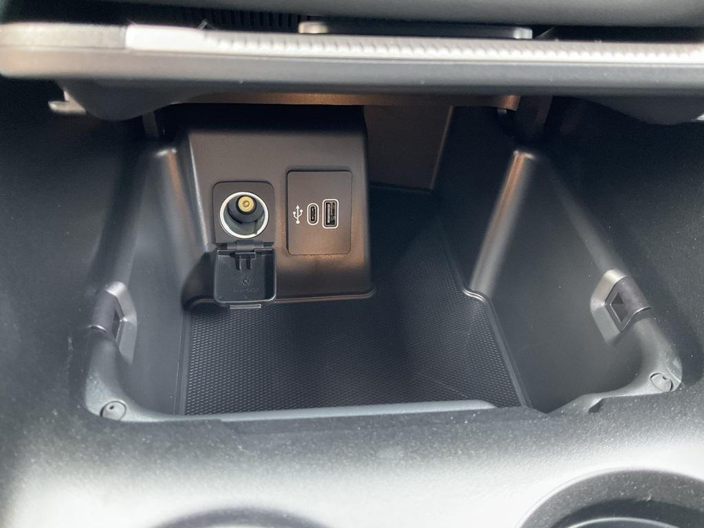 new 2025 Ford Explorer car, priced at $49,433