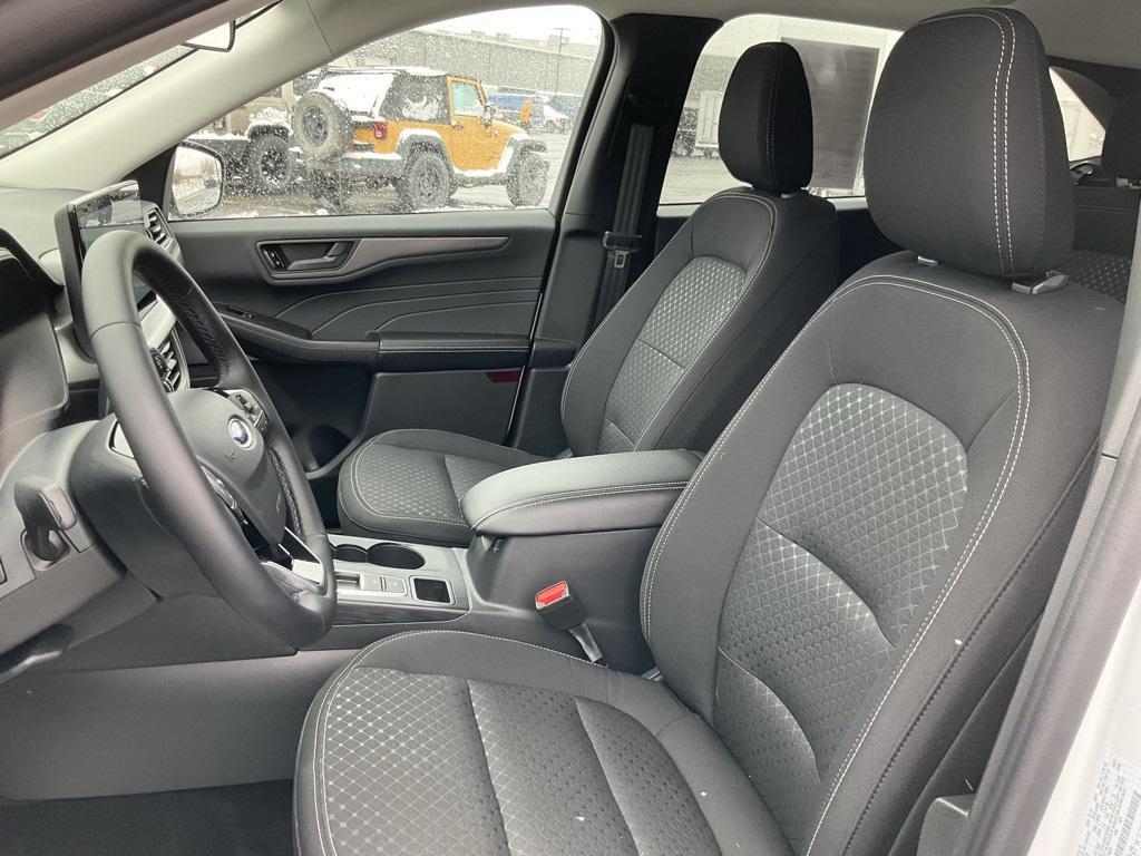 used 2025 Ford Escape car, priced at $28,975