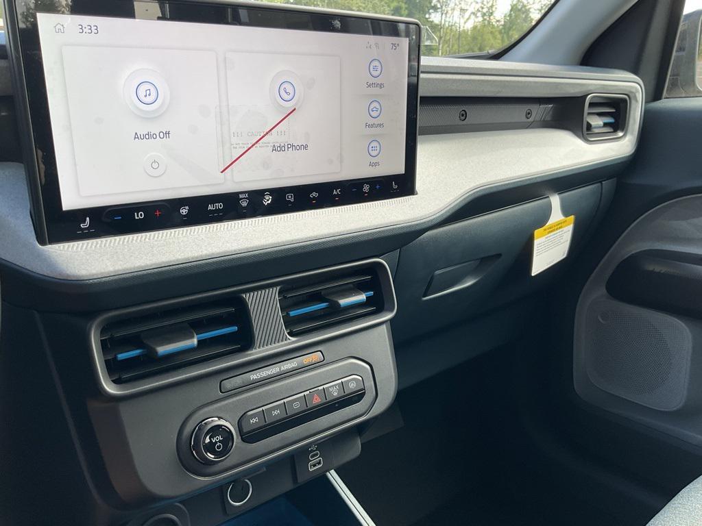 new 2025 Ford Maverick car, priced at $33,564