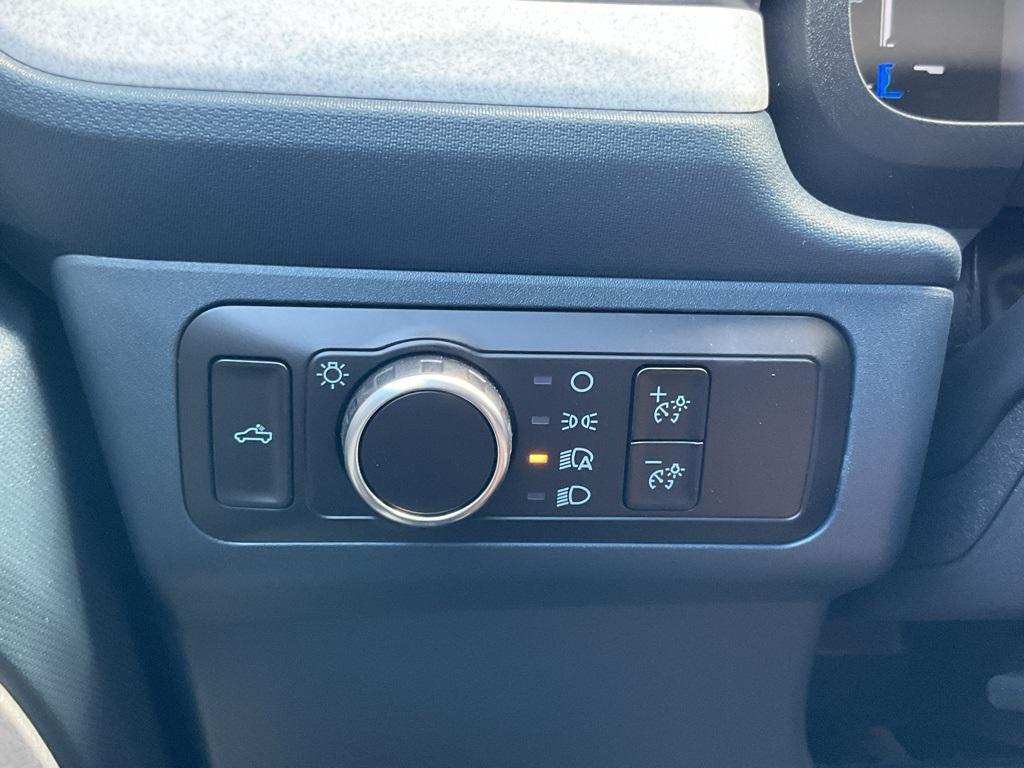 new 2025 Ford Maverick car, priced at $33,564