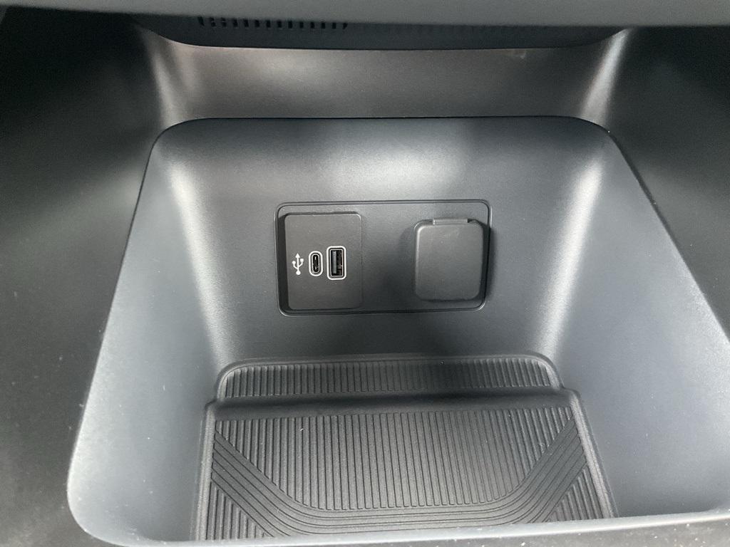 new 2026 Ford Explorer car, priced at $44,680