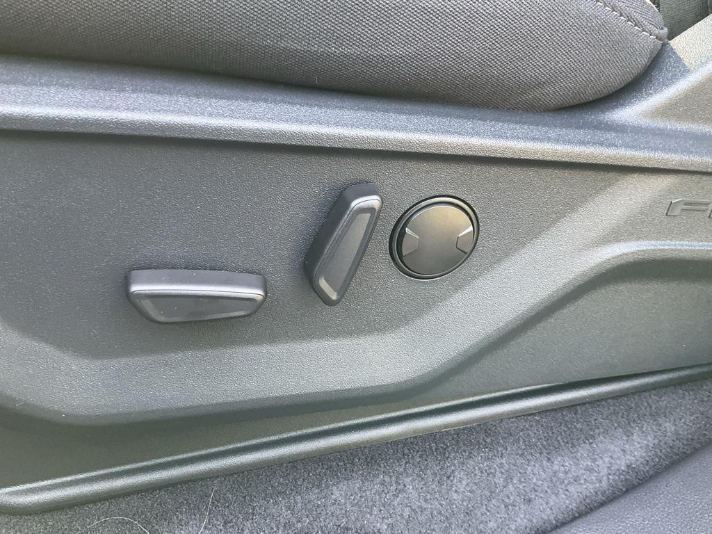 new 2025 Ford F-150 car, priced at $60,813