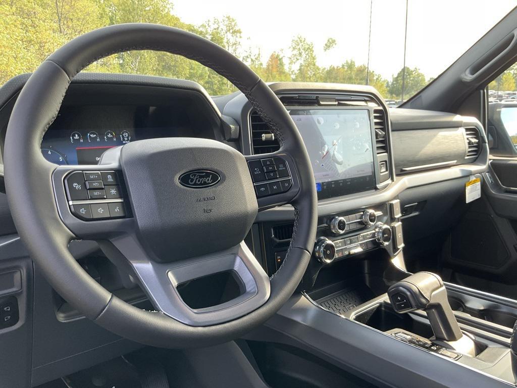new 2025 Ford F-150 car, priced at $60,813