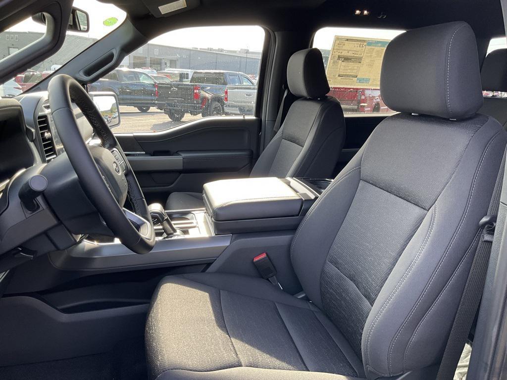 new 2025 Ford F-150 car, priced at $60,813