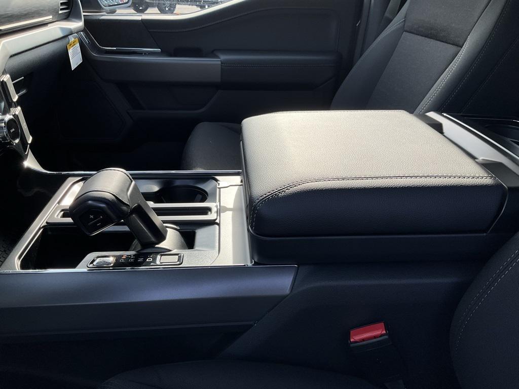 new 2025 Ford F-150 car, priced at $60,813