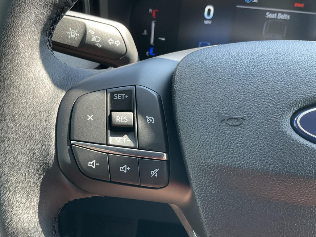 new 2025 Ford Maverick car, priced at $35,582