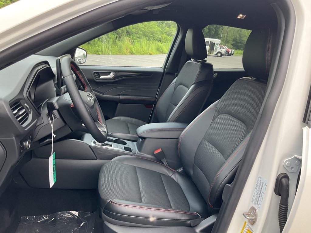 new 2025 Ford Escape car, priced at $32,584