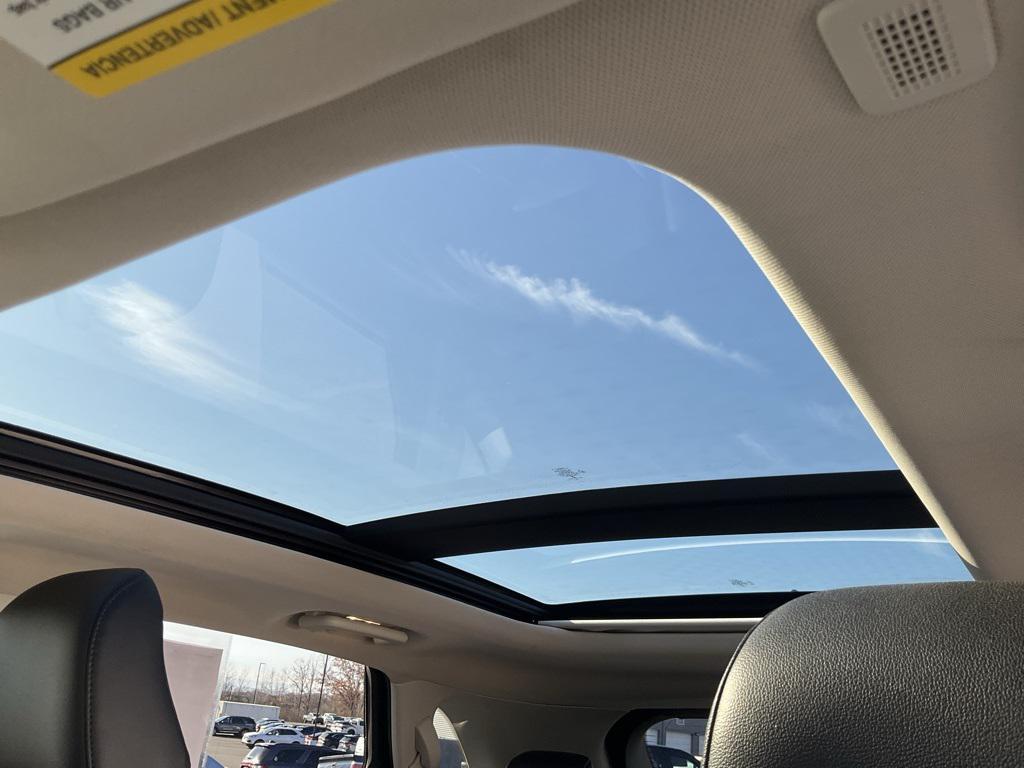 used 2023 Ford Edge car, priced at $27,975