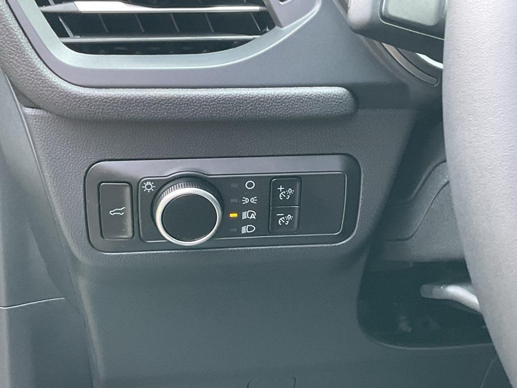 new 2025 Ford Escape car, priced at $30,047