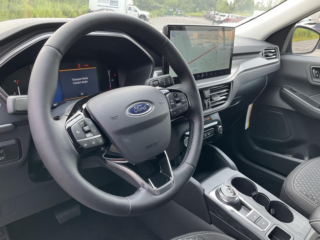 new 2025 Ford Escape car, priced at $30,047