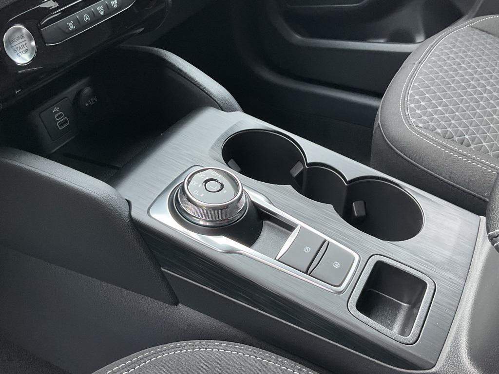 new 2025 Ford Escape car, priced at $30,047