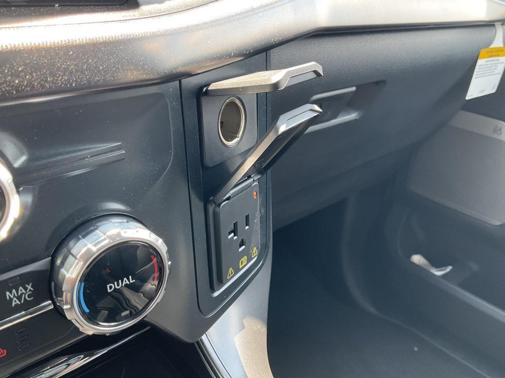 new 2025 Ford F-150 car, priced at $68,121