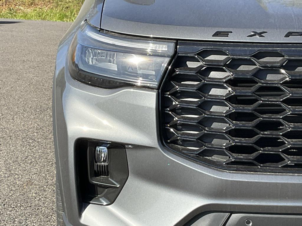 new 2025 Ford Explorer car, priced at $63,395