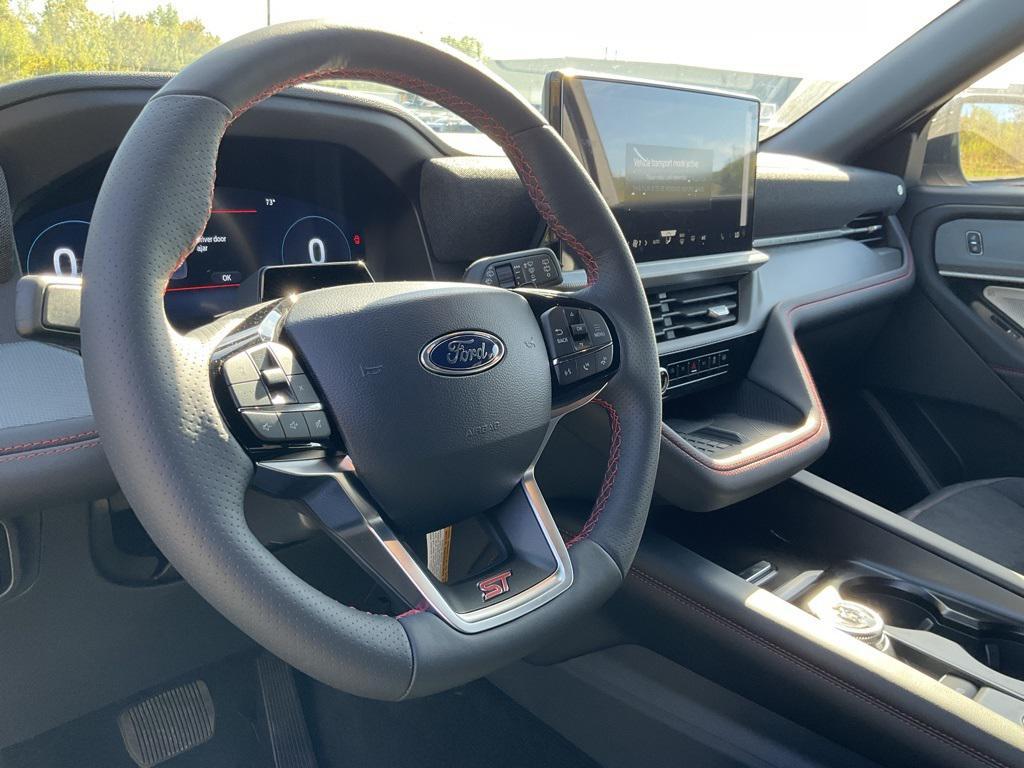 new 2025 Ford Explorer car, priced at $63,395