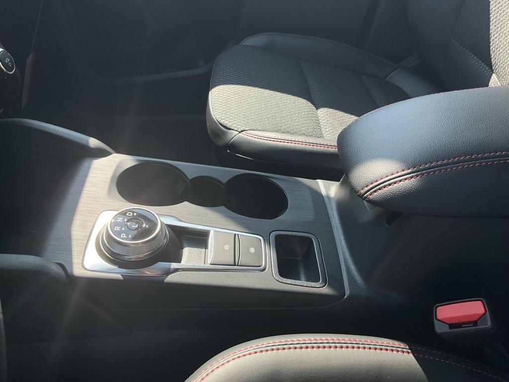 new 2025 Ford Escape car, priced at $31,046