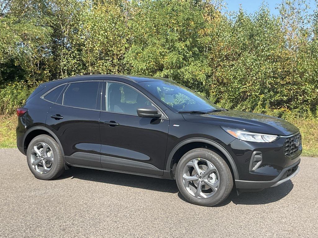 new 2025 Ford Escape car, priced at $31,046