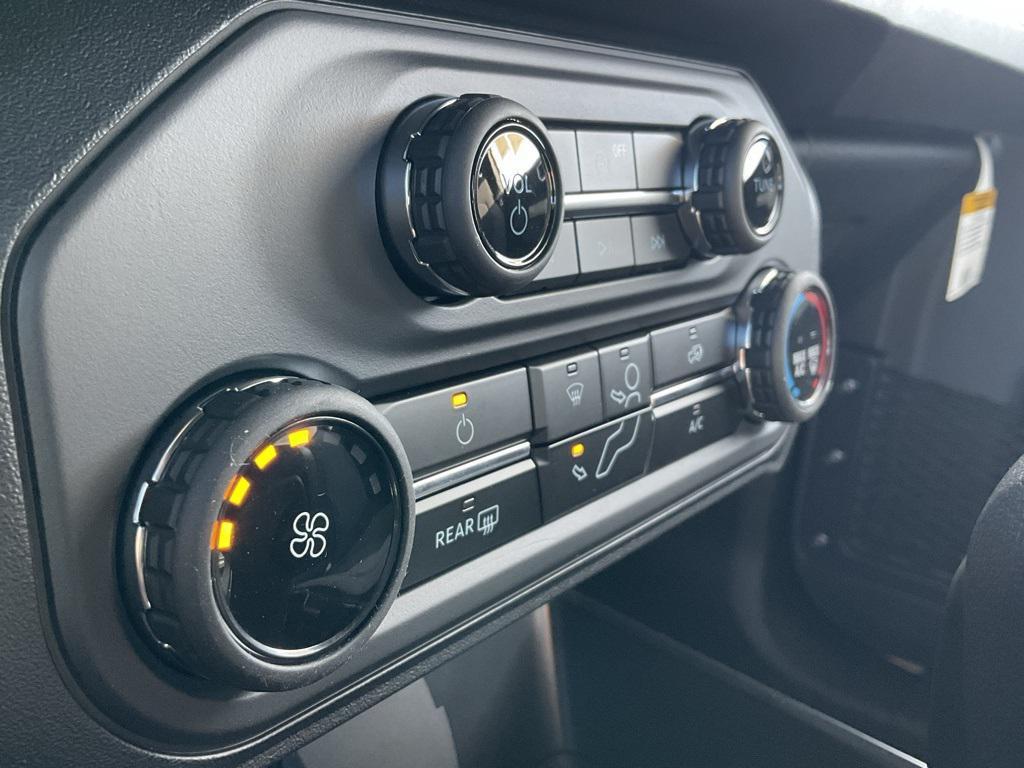 new 2025 Ford Bronco car, priced at $48,238