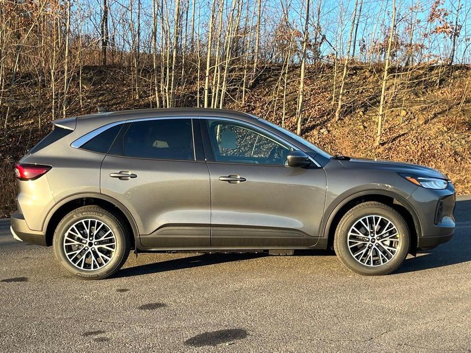 new 2024 Ford Escape car, priced at $41,495