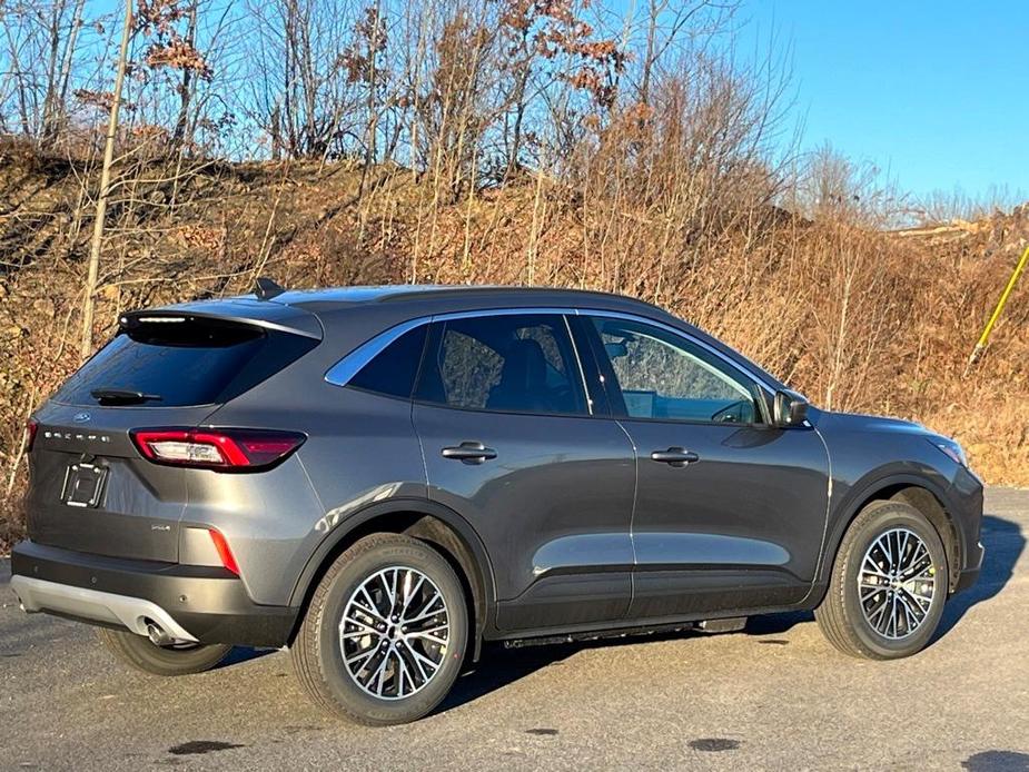 new 2024 Ford Escape car, priced at $41,495