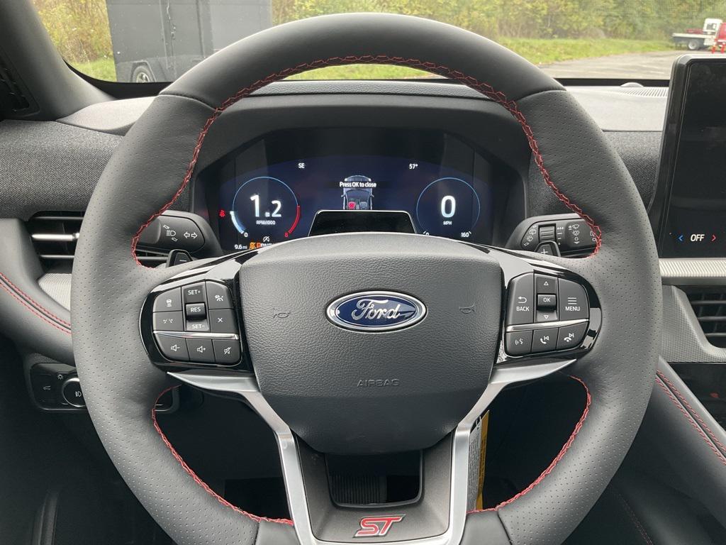 new 2025 Ford Explorer car, priced at $63,860